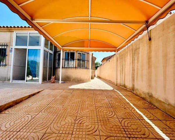 3 soverom Villa til salgs i El Chaparral, Torrevieja med svømmebasseng - € 360 000 (Ref: 10026306)