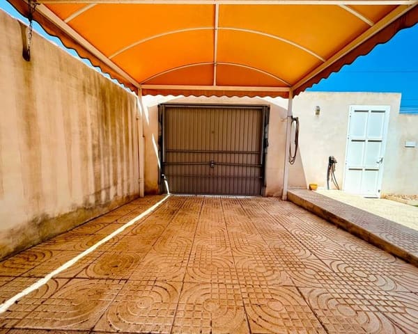 3 soverom Villa til salgs i El Chaparral, Torrevieja med svømmebasseng - € 360 000 (Ref: 10026306)