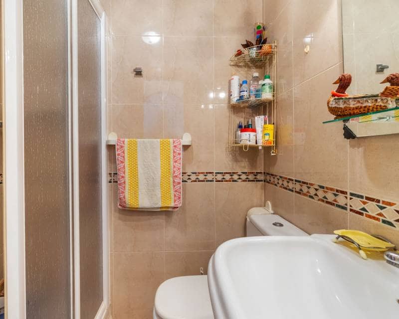 3 bedroom Penthouse for sale in Torrevieja with garage - € 229,000 (Ref: 10026307)