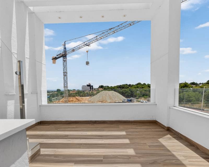 3 quarto Moradia para venda em Los Balcones com piscina - 495 000 € (Ref: 10026309)
