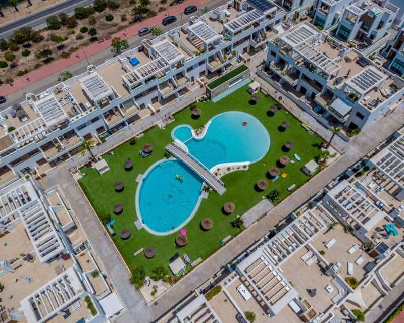 3 quarto Moradia para venda em Los Balcones com piscina - 495 000 € (Ref: 10026309)