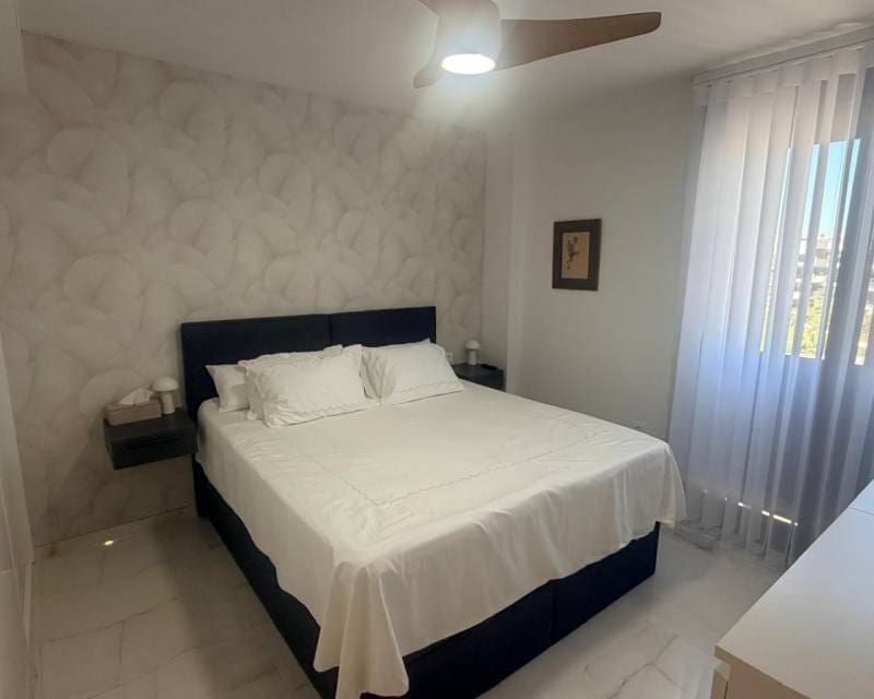 3 quarto Apartamento para venda em Los Balcones com piscina - 285 000 € (Ref: 10026311)