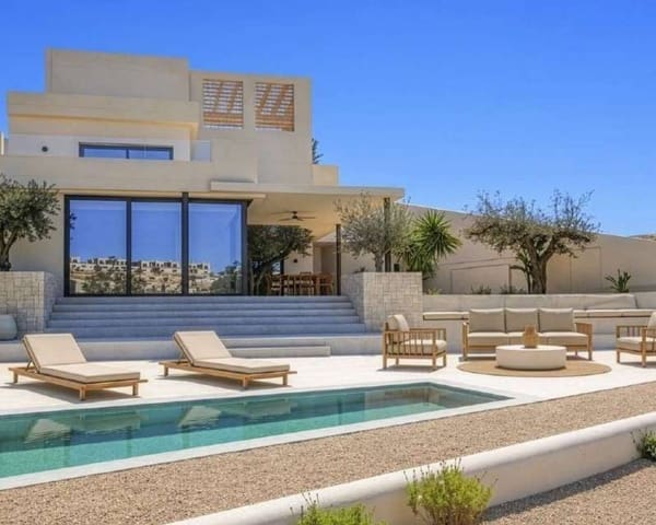 4 bedroom Villa for sale in La Marina, Elche / Elx - € 1,485,750 (Ref: 10026535)