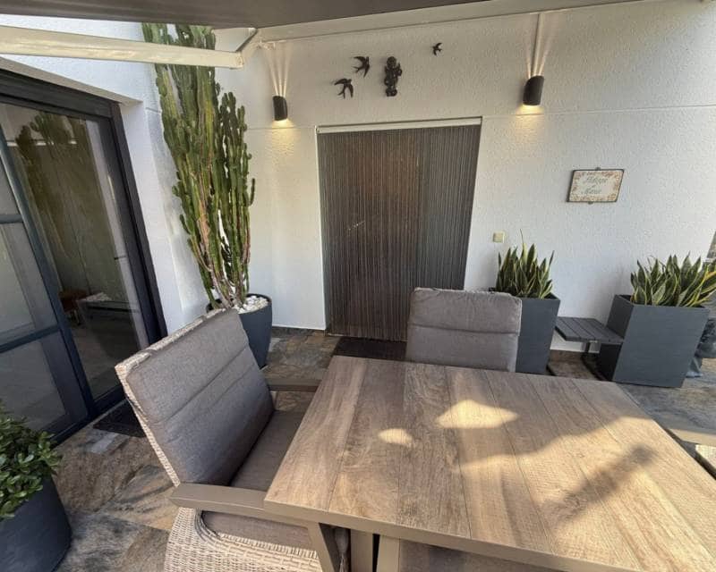 3 makuuhuone Huvila myytävänä paikassa Orihuela Costa mukana uima-altaan - 585 000 € (Ref: 10029701)