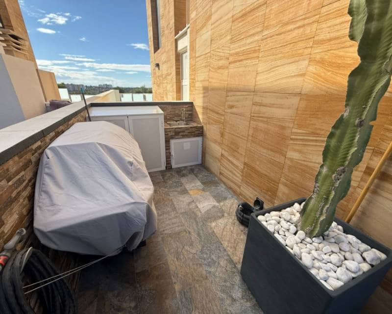 3 makuuhuone Huvila myytävänä paikassa Orihuela Costa mukana uima-altaan - 585 000 € (Ref: 10029701)