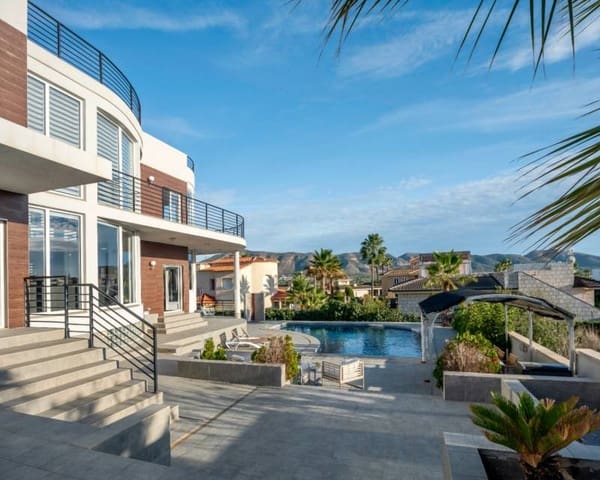 7 sovrum Villa till salu i Pueblo - Urbanizaciones, Alfaz del Pi / L'Alfàs del Pi med pool - 1 290 000 € (Ref: 10029702)