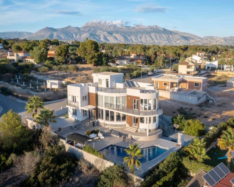 7 sovrum Villa till salu i Alfaz del Pi / L'Alfas del Pi med pool - 1 290 000 € (Ref: 10029702)