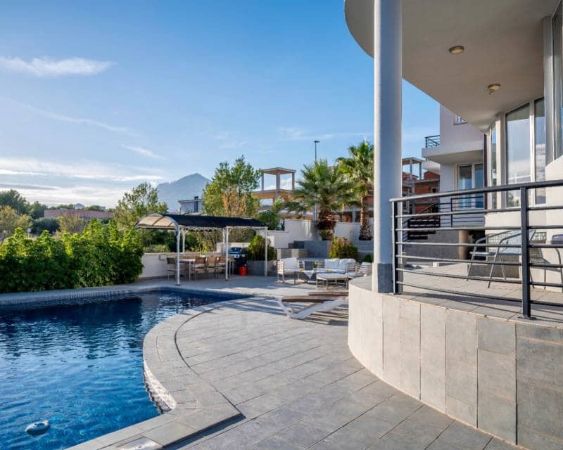 7 sovrum Villa till salu i Alfaz del Pi / L'Alfas del Pi med pool - 1 290 000 € (Ref: 10029702)