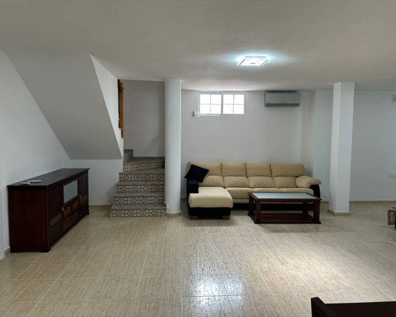 4 sovrum Villa till salu i Torrevieja med pool - 470 000 € (Ref: 10030924)