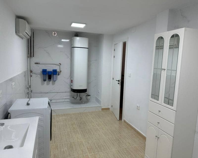 4 sovrum Villa till salu i Torrevieja med pool - 470 000 € (Ref: 10030924)