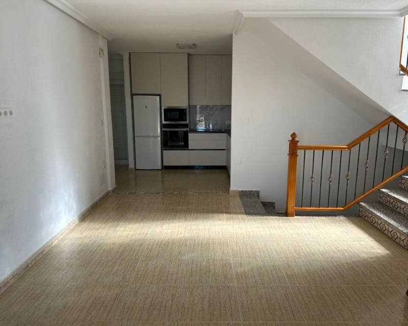 4 sovrum Villa till salu i Torrevieja med pool - 470 000 € (Ref: 10030924)