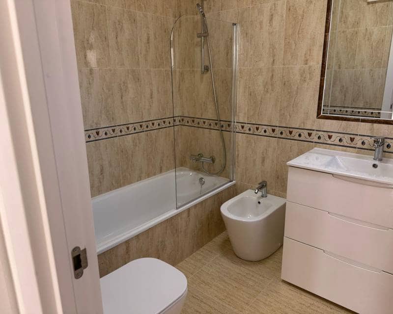 4 sovrum Villa till salu i Torrevieja med pool - 470 000 € (Ref: 10030924)