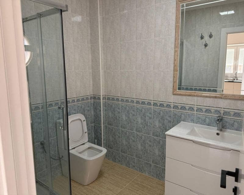 4 sovrum Villa till salu i Torrevieja med pool - 470 000 € (Ref: 10030924)