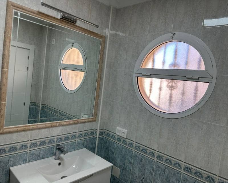 4 sovrum Villa till salu i Torrevieja med pool - 470 000 € (Ref: 10030924)