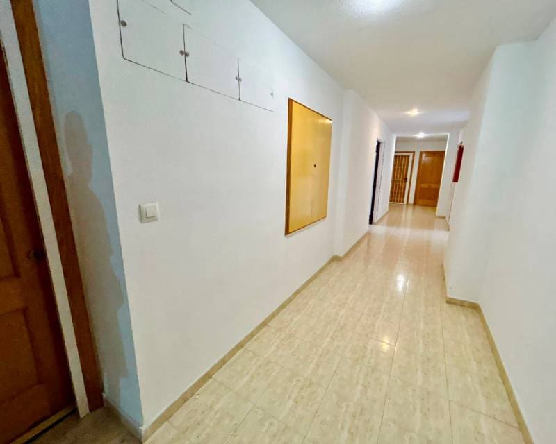 1 Zimmer Apartment zu verkaufen in Torrevieja mit Pool - 198.000 € (Ref: 10031035)