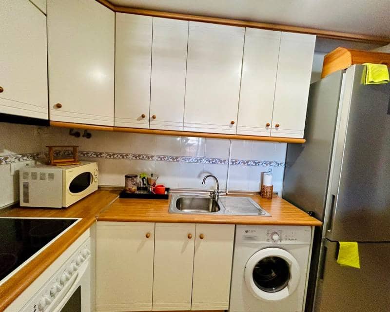 1 Zimmer Apartment zu verkaufen in Torrevieja mit Pool - 198.000 € (Ref: 10031035)