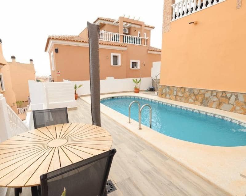 3 sovrum Villa till salu i Filipinas med pool - 385 000 € (Ref: 10031036)
