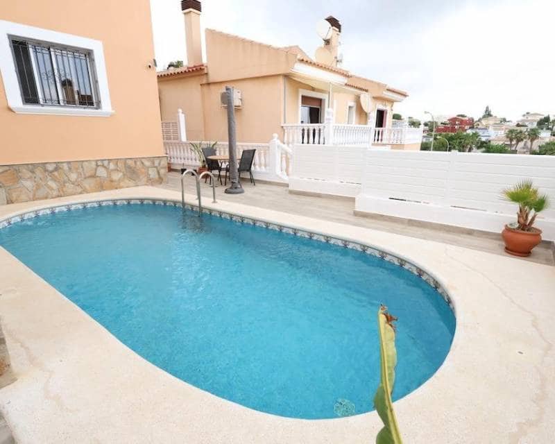 3 sovrum Villa till salu i Filipinas med pool - 385 000 € (Ref: 10031036)