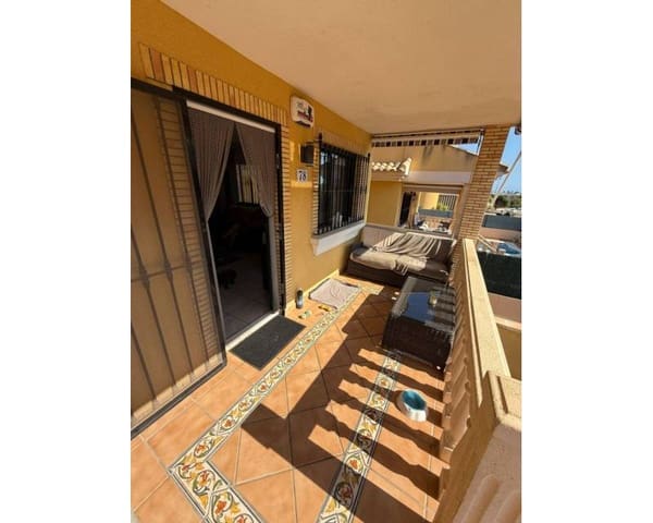4 soveværelse Villa til salg i Villamartin, Orihuela med swimmingpool - € 410.000 (Ref: 10031039)