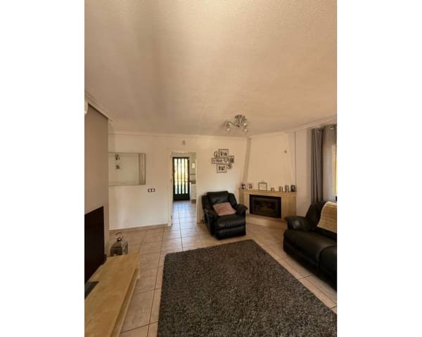 4 soveværelse Villa til salg i Villamartin, Orihuela med swimmingpool - € 410.000 (Ref: 10031039)