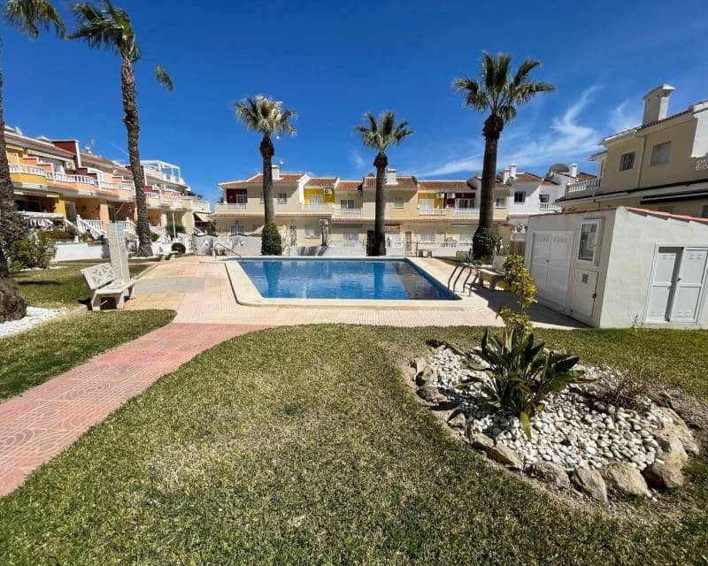 3 camera da letto Casa in vendita in Ciudad Quesada con piscina - 239.900 € (Rif: 10031118)