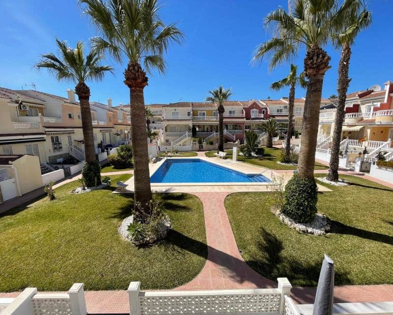 3 camera da letto Casa in vendita in Ciudad Quesada con piscina - 239.900 € (Rif: 10031118)