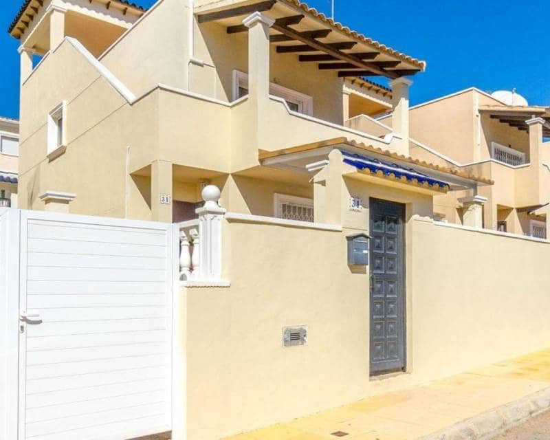 3 camera da letto Villa in vendita in Villamartin con piscina - 295.000 € (Rif: 10031119)