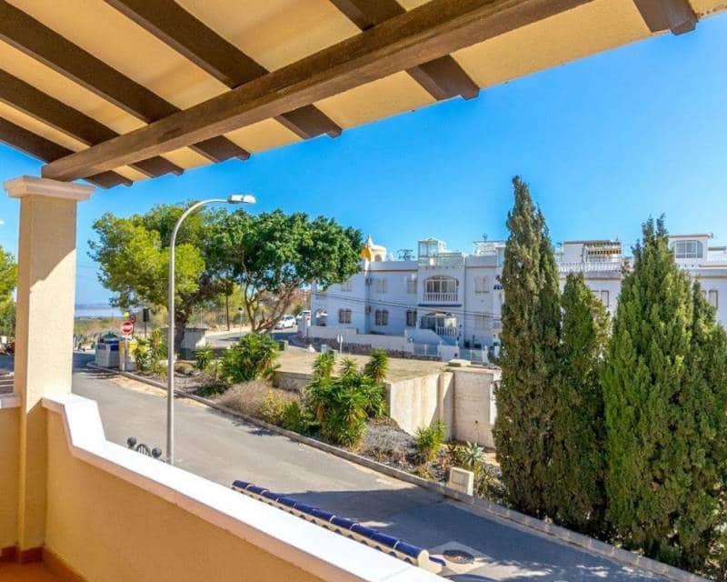 3 camera da letto Villa in vendita in Villamartin con piscina - 295.000 € (Rif: 10031119)