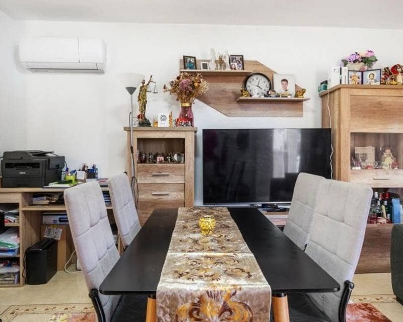 3 camera da letto Villa in vendita in Villamartin con piscina - 295.000 € (Rif: 10031119)