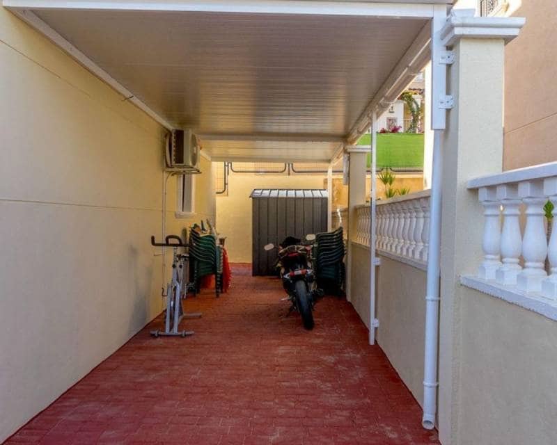 3 camera da letto Villa in vendita in Villamartin con piscina - 295.000 € (Rif: 10031119)