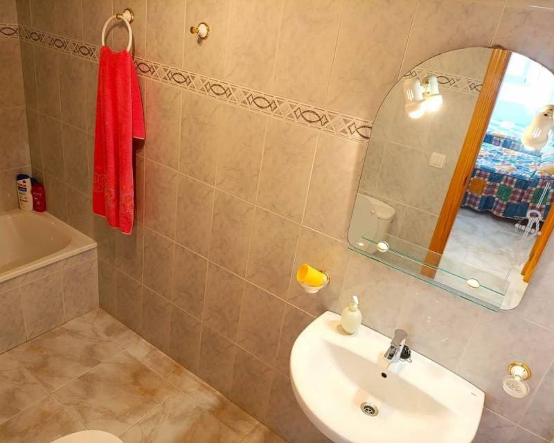 3 bedroom Apartment for sale in Torrevieja - € 209,000 (Ref: 10031200)