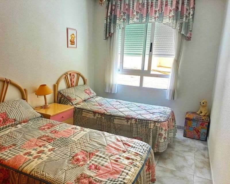 3 bedroom Apartment for sale in Torrevieja - € 209,000 (Ref: 10031200)