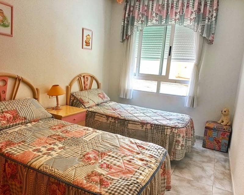 3 bedroom Apartment for sale in Torrevieja - € 209,000 (Ref: 10031200)