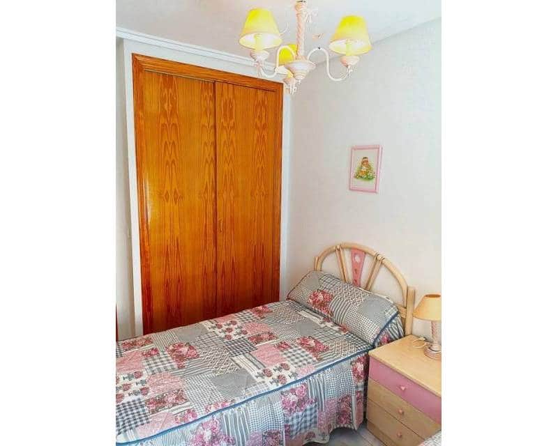 3 bedroom Apartment for sale in Torrevieja - € 209,000 (Ref: 10031200)