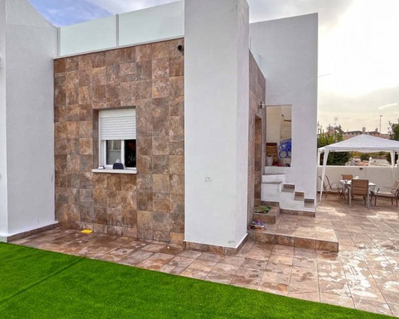 2 slaapkamer Huis te koop in Playa Flamenca - € 219.000 (Ref: 10031202)