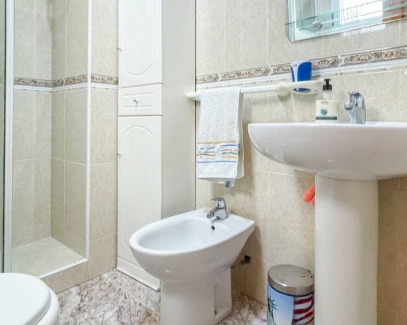 3 bedroom Apartment for sale in Torrevieja - € 188,000 (Ref: 10031277)
