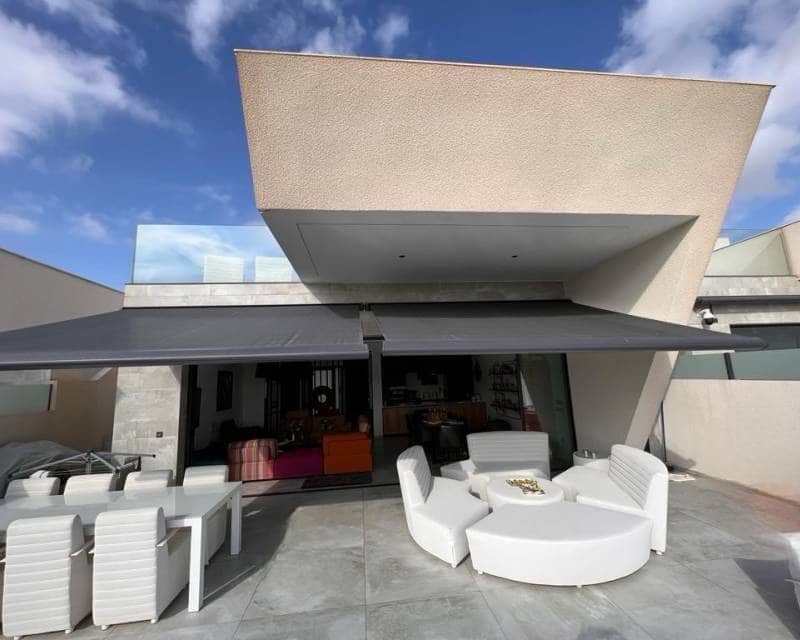 5 soveværelse Villa til salg i Ciudad Quesada med swimmingpool - € 875.000 (Ref: 10031278)