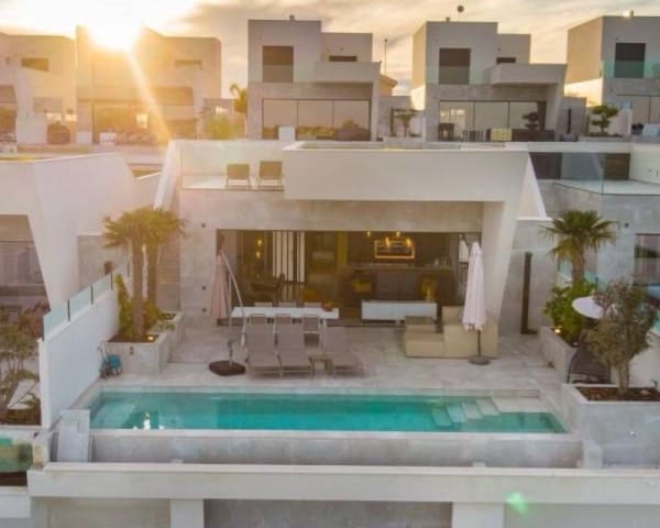 5 soveværelse Villa til salg i Ciudad Quesada, Rojales med swimmingpool - € 875.000 (Ref: 10031278)