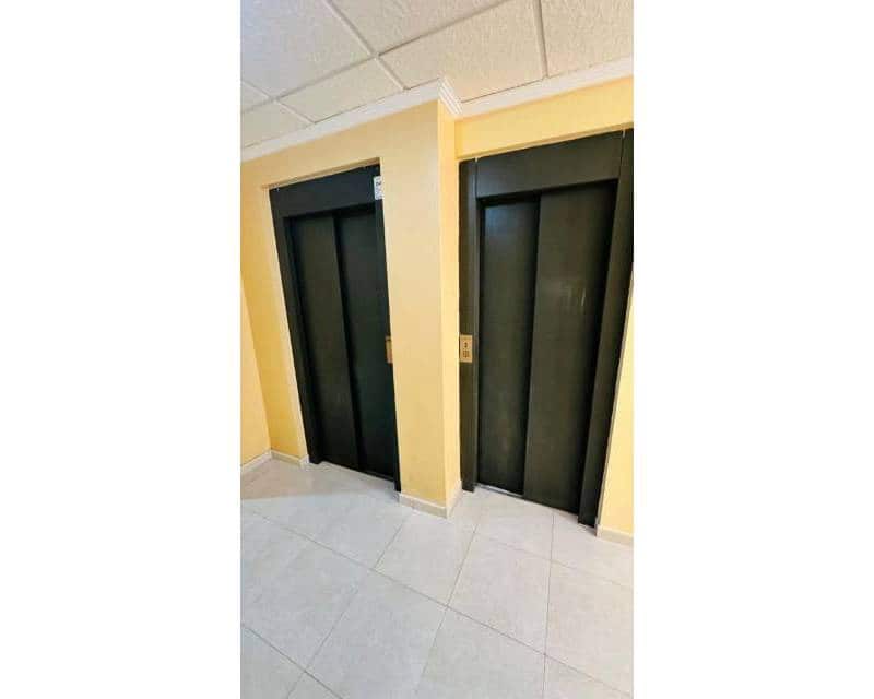 2 makuuhuone Huoneisto myytävänä paikassa Torrevieja - 173 500 € (Ref: 10031280)