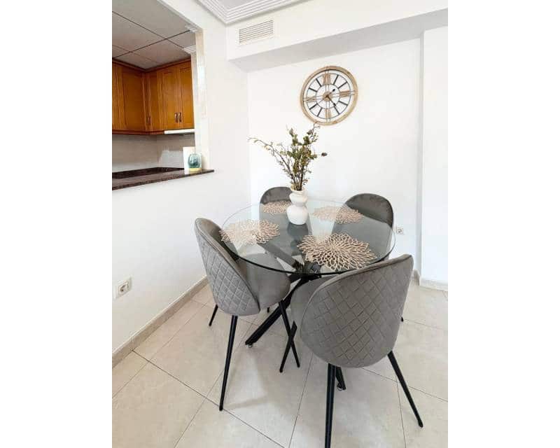 2 makuuhuone Huoneisto myytävänä paikassa Torrevieja - 173 500 € (Ref: 10031280)