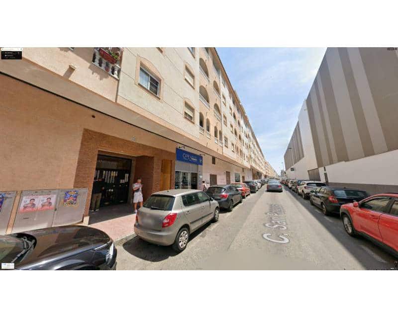 1 slaapkamer Appartement te koop in Torrevieja met zwembad - € 149.000 (Ref: 10032438)
