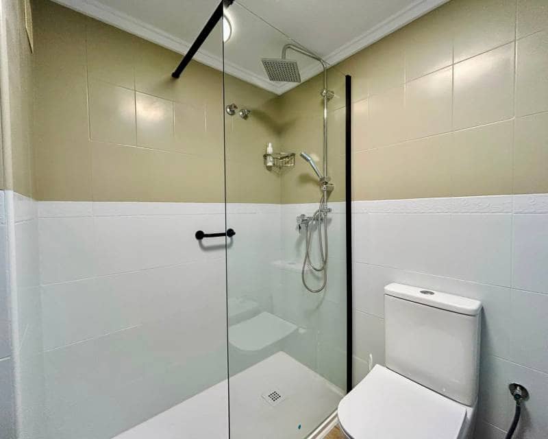 1 slaapkamer Appartement te koop in Torrevieja met zwembad - € 149.000 (Ref: 10032438)