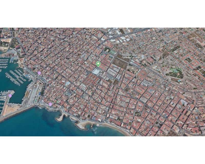 1 slaapkamer Appartement te koop in Torrevieja met zwembad - € 149.000 (Ref: 10032438)