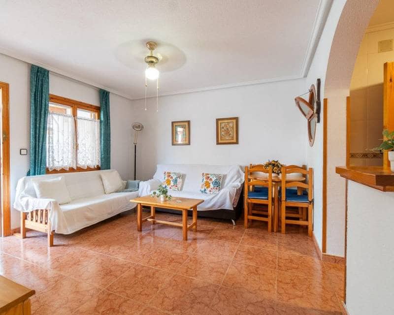 5 Zimmer Reihenhaus zu verkaufen in Playa Flamenca mit Pool - 240.000 € (Ref: 10032526)