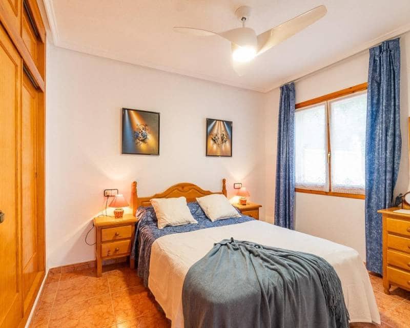 5 Zimmer Reihenhaus zu verkaufen in Playa Flamenca mit Pool - 240.000 € (Ref: 10032526)