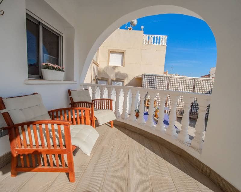 2 Zimmer Villa zu verkaufen in Ciudad Quesada mit Pool - 225.000 € (Ref: 10032528)
