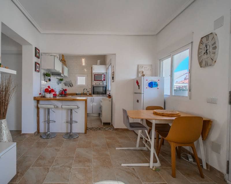 2 Zimmer Villa zu verkaufen in Ciudad Quesada mit Pool - 225.000 € (Ref: 10032528)