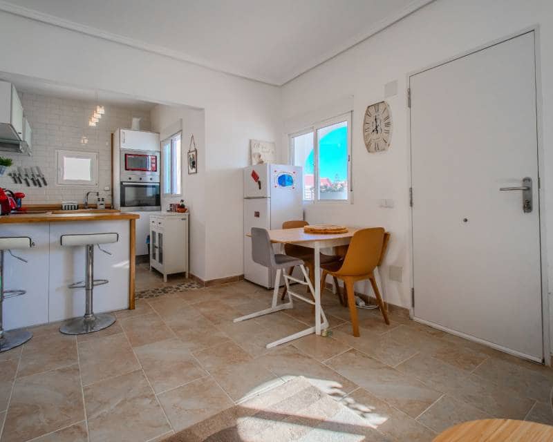 2 Zimmer Villa zu verkaufen in Ciudad Quesada mit Pool - 225.000 € (Ref: 10032528)