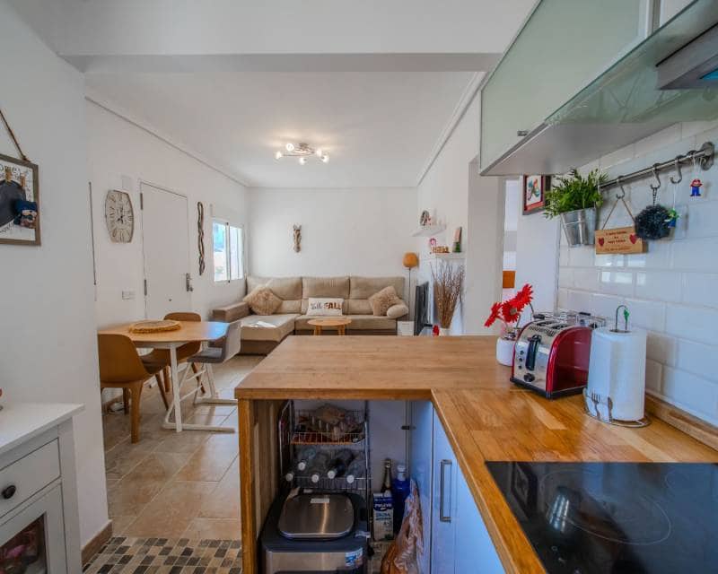 2 Zimmer Villa zu verkaufen in Ciudad Quesada mit Pool - 225.000 € (Ref: 10032528)
