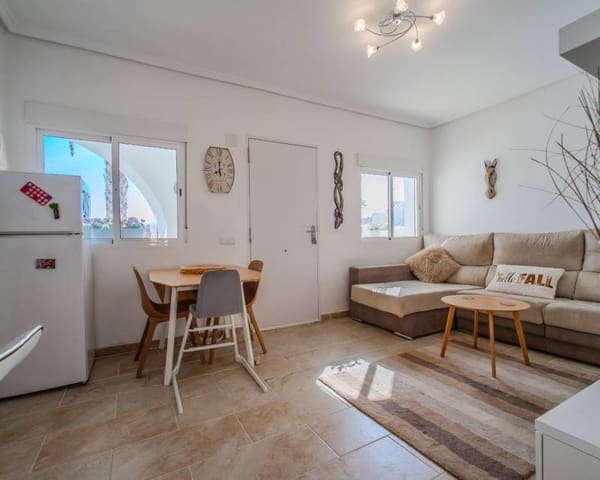 2 makuuhuone Huvila myytävänä paikassa Ciudad Quesada, Rojales mukana uima-altaan - 225 000 € (Ref: 10032528)